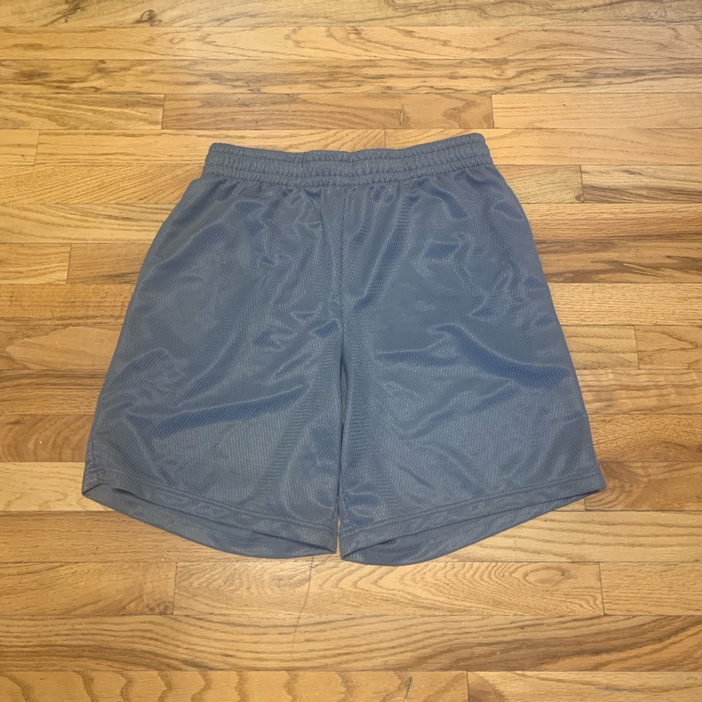 Athletic mesh shorts - dusty blue